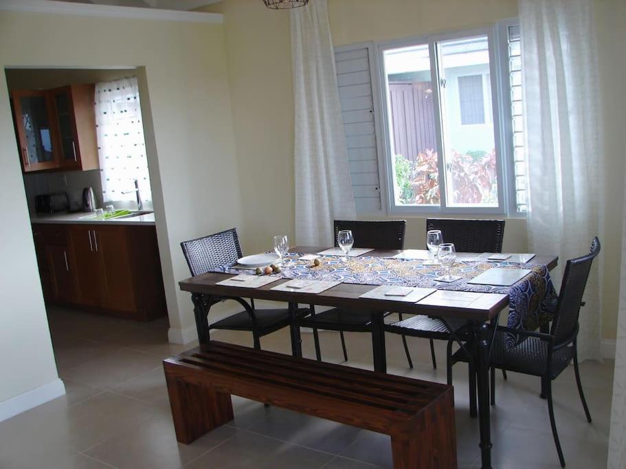 Richmond - Heroes Villa, Ac, Security, Access To Pool, Playground & Private Beach - Welcome Breakfast Basket Экстерьер фото
